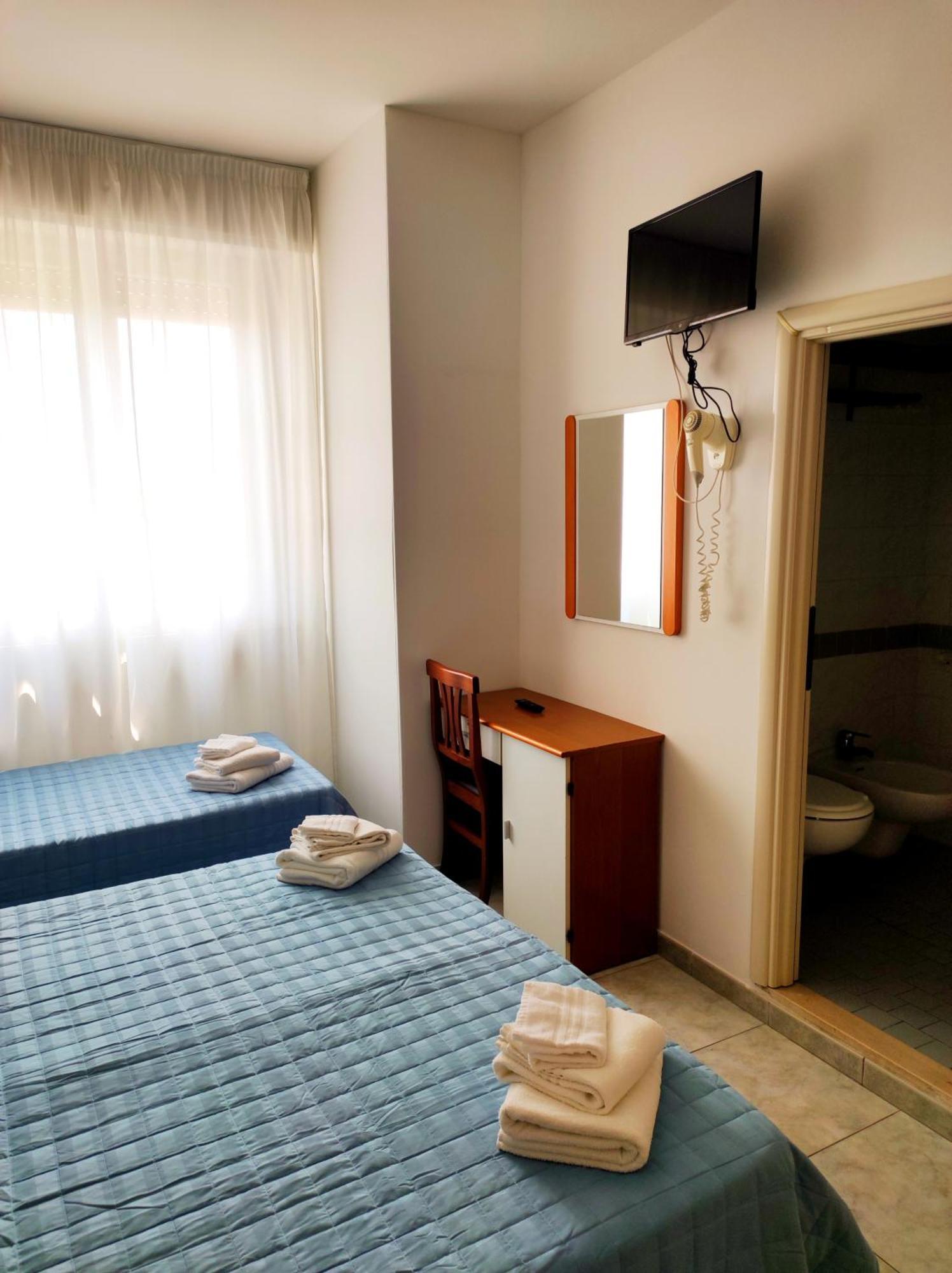 Hotel Ca Vanni Ρίμινι Δωμάτιο φωτογραφία
